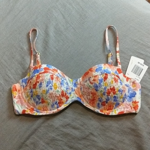 L*Space Marley Smocked Underwire Bikini Top Flowers Forever Floral - Picture 4 of 6